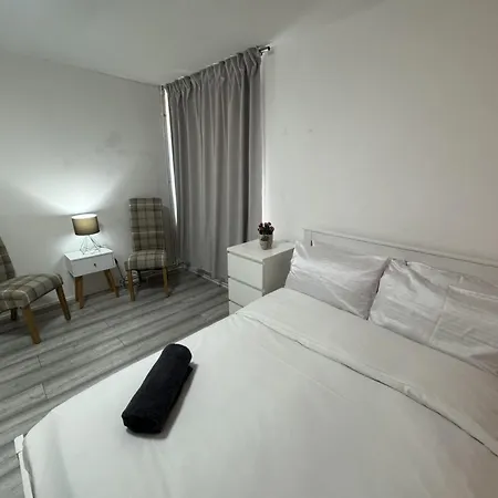 Tottenham Velvet Suites London Exterior photo