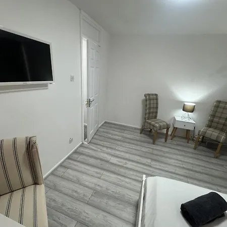 Tottenham Velvet Suites London Exterior photo