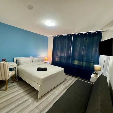 Tottenham Velvet Suites London Exterior photo
