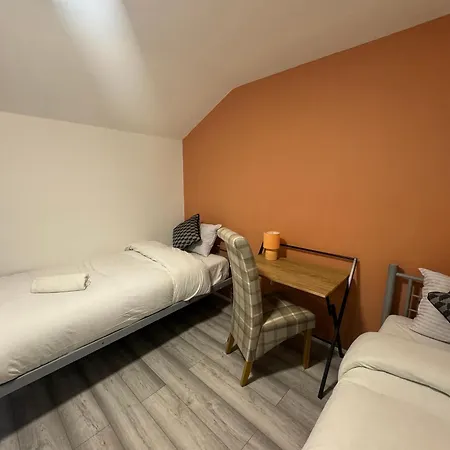 Tottenham Velvet Suites London Exterior photo